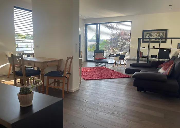 Zum Em Stadion Zu Fuss - Luxus Im Gruenen * Colónia