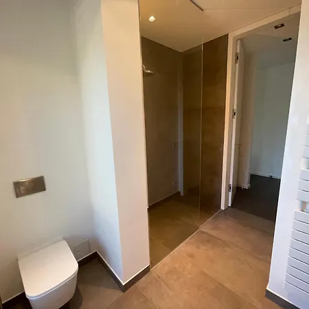 Zum Em Stadion Zu Fuss - Luxus Im Gruenen